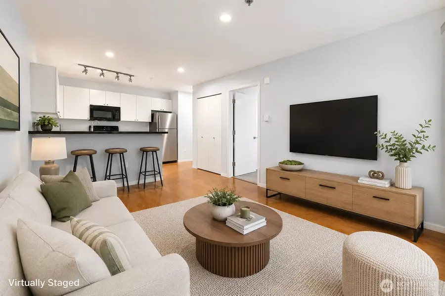 1323 Boren Avenue #206, Seattle, WA 98101 - #2