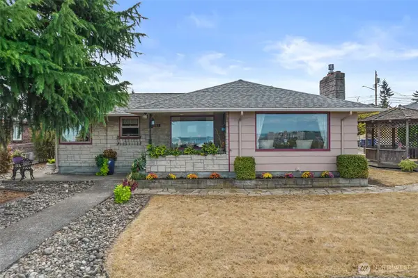 502 E 32nd Street, Tacoma, WA 98404