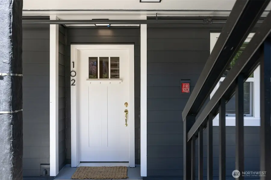 705 N State Street #102, Bellingham, WA 98225 - #2