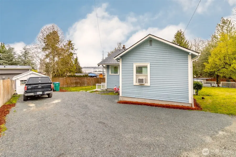 10033 Des Moines Memorial Drive S, Seattle, WA 98168 - #3