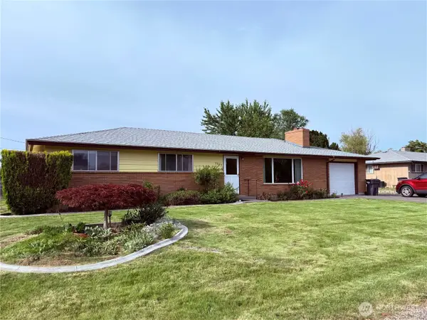 3903 W Nixon Street, Pasco, WA 99301