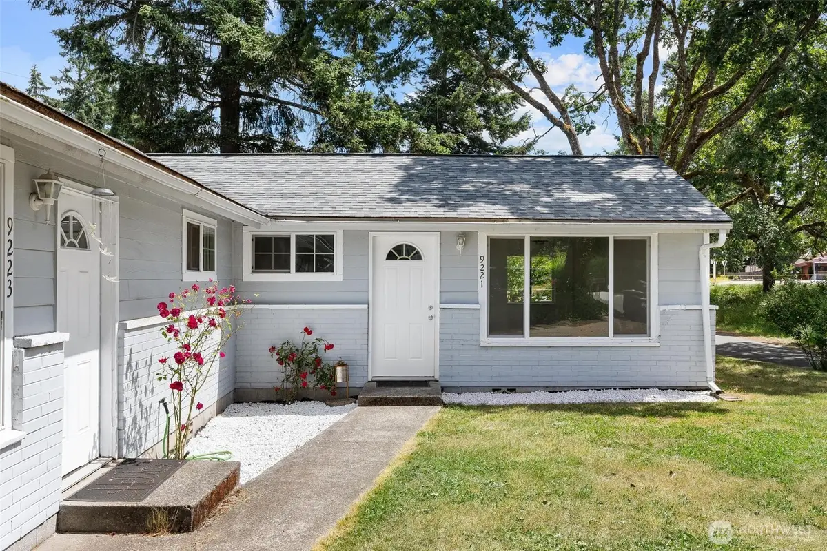 9221 North Lake Drive Sw, Lakewood, WA 98498 - #1