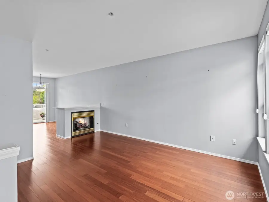 5400 Harbour Pointe Boulevard #A202, Mukilteo, WA 98275 - #3