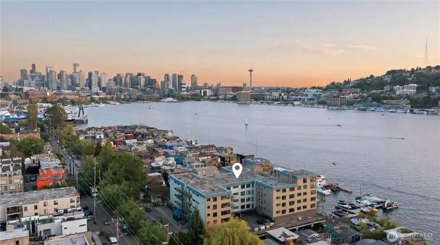 2301 Fairview Avenue E #215, Seattle, WA 98102 - #3