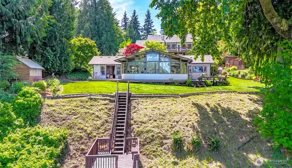 7902 Kelly Beach Road, Olympia, WA 98513
