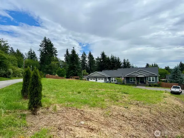 257 Pacific Street, Black Diamond, WA 98010