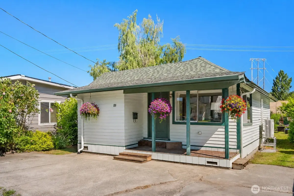 811 W Hazel Street, Mount Vernon, WA 98273 - #1