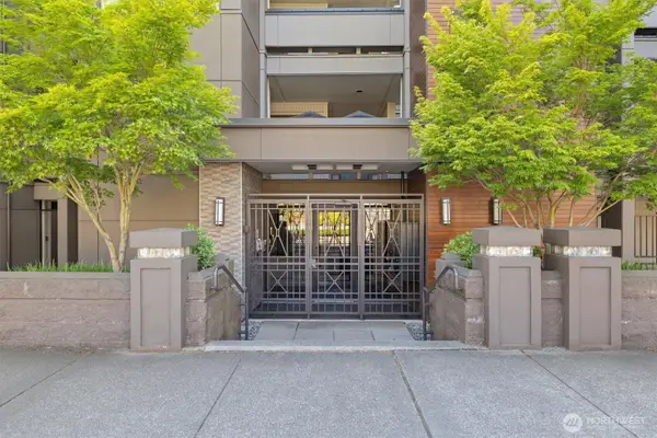 827 Lake Street S #207, Kirkland, WA 98033
