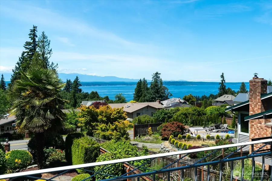 17524 10th Avenue Nw, Shoreline, WA 98177 - #2