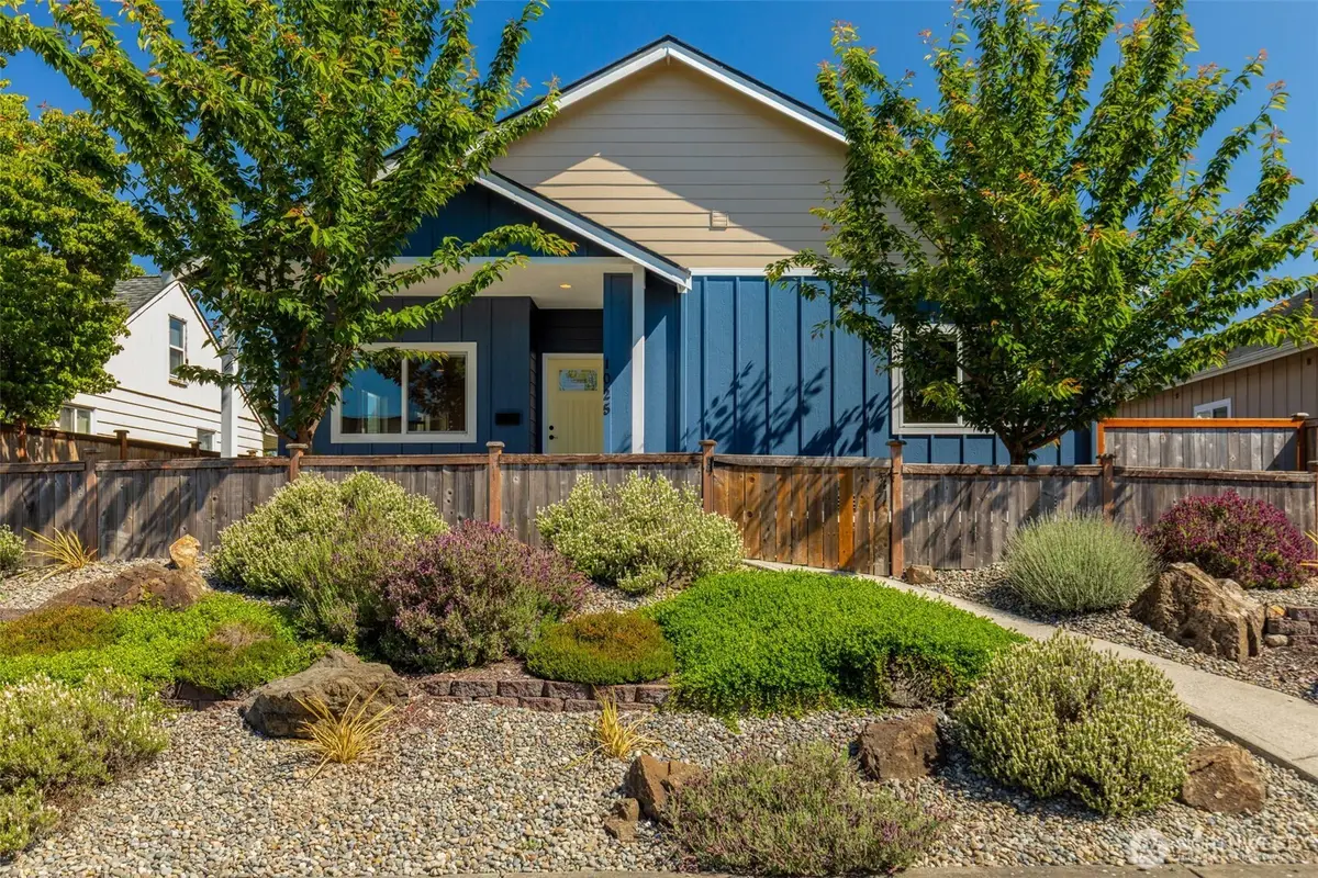 1025 S 59th Street, Tacoma, WA 98408 - #1