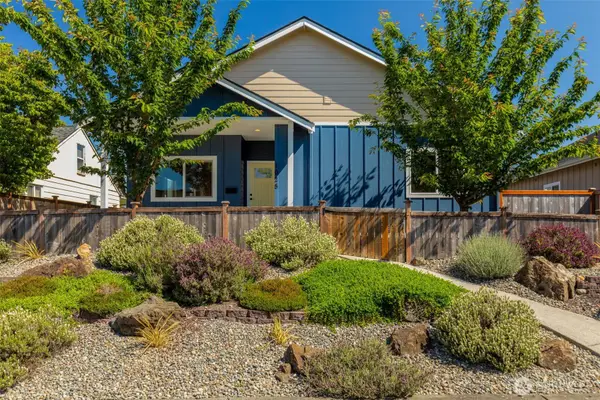 1025 S 59th Street, Tacoma, WA 98408