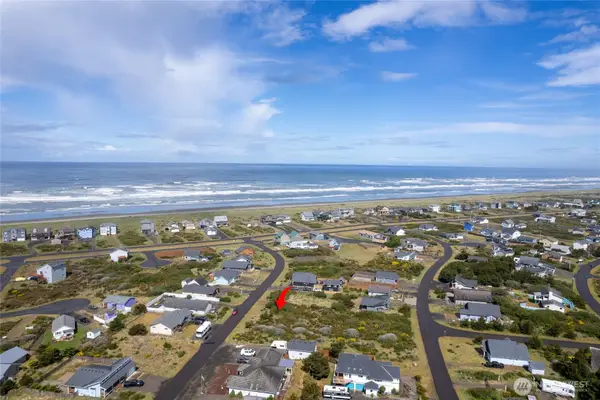 1268 Fleetwood Avenue #34, Ocean Shores, WA 98569
