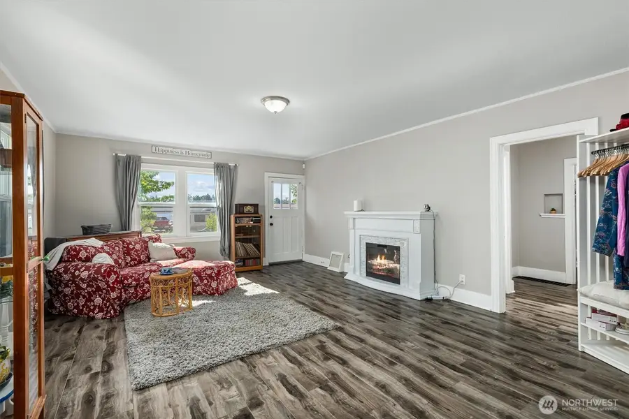 6217 S Puget Sound Avenue, Tacoma, WA 98409 - #3