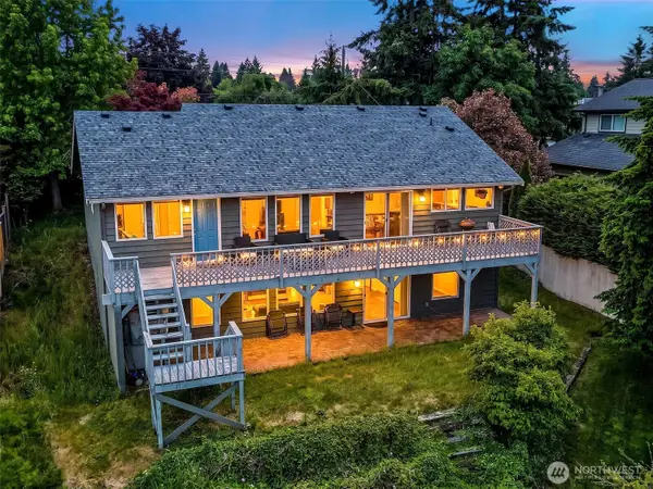 27917 10th Avenue S #Unit 1, Des Moines, WA 98198