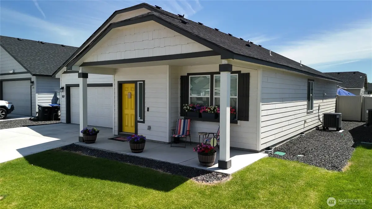 1107 W Aspen Road, Moses Lake, WA 98837 - #1