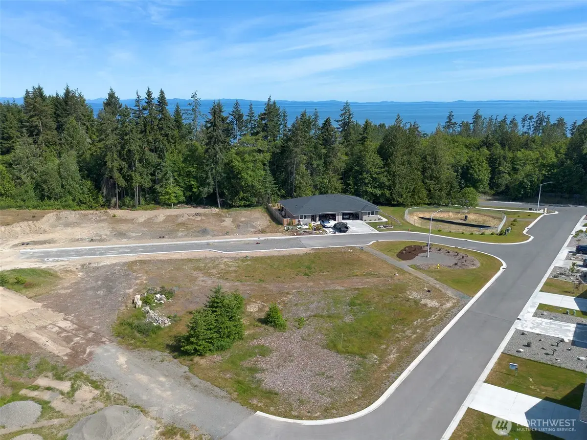 1412 Discovery Loop #31, Port Angeles, WA 98363 - #1