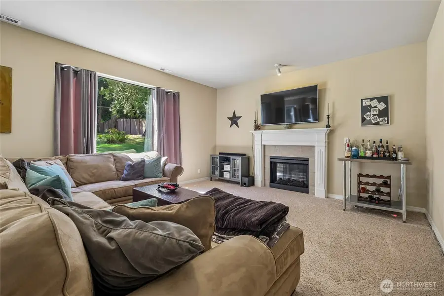 27661 Mcintosh Loop Ne, Kingston, WA 98346 - #3