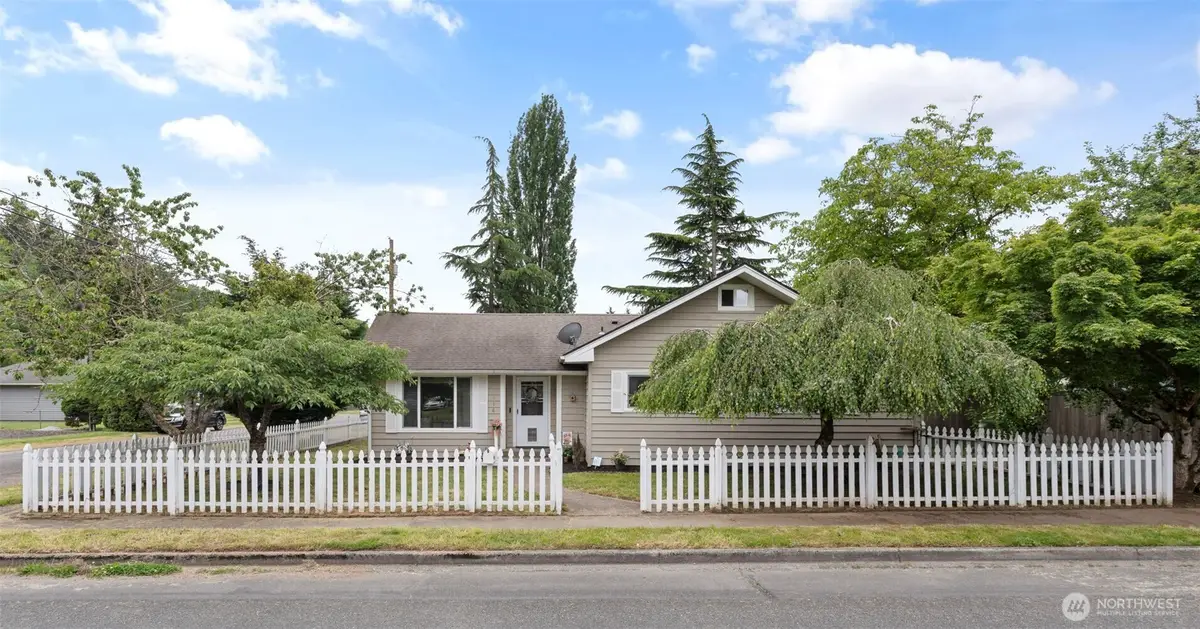 316 E Plum Street, Centralia, WA 98531 - #1