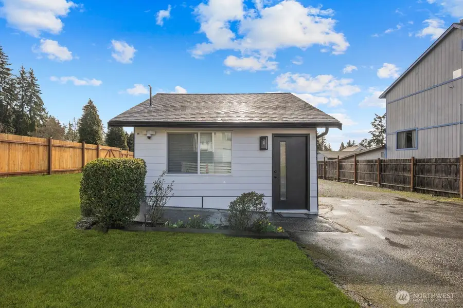 1747 NE 147th St, Shoreline, WA 98155 - #2