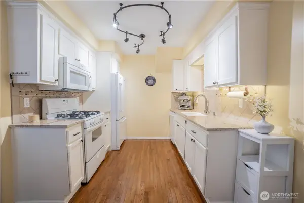15633 44th Avenue W #B-1, Lynnwood, WA 98087