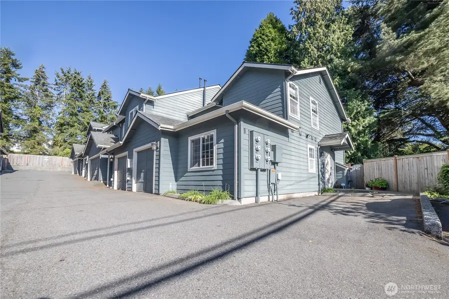 15633 44th Avenue W #B-1, Lynnwood, WA 98087 - #2