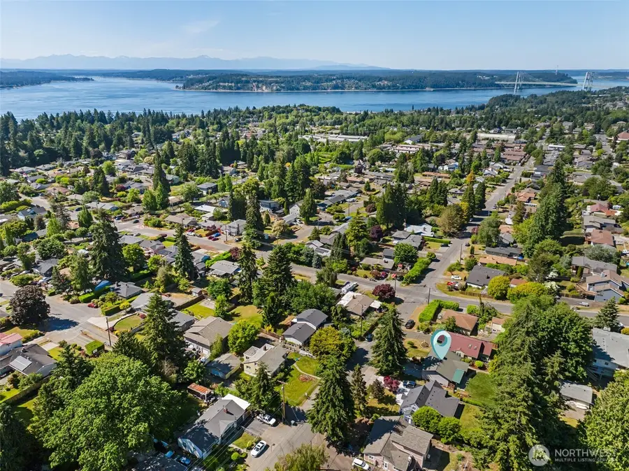 3311 Crystal Springs Road W, University Place, WA 98466 - #2