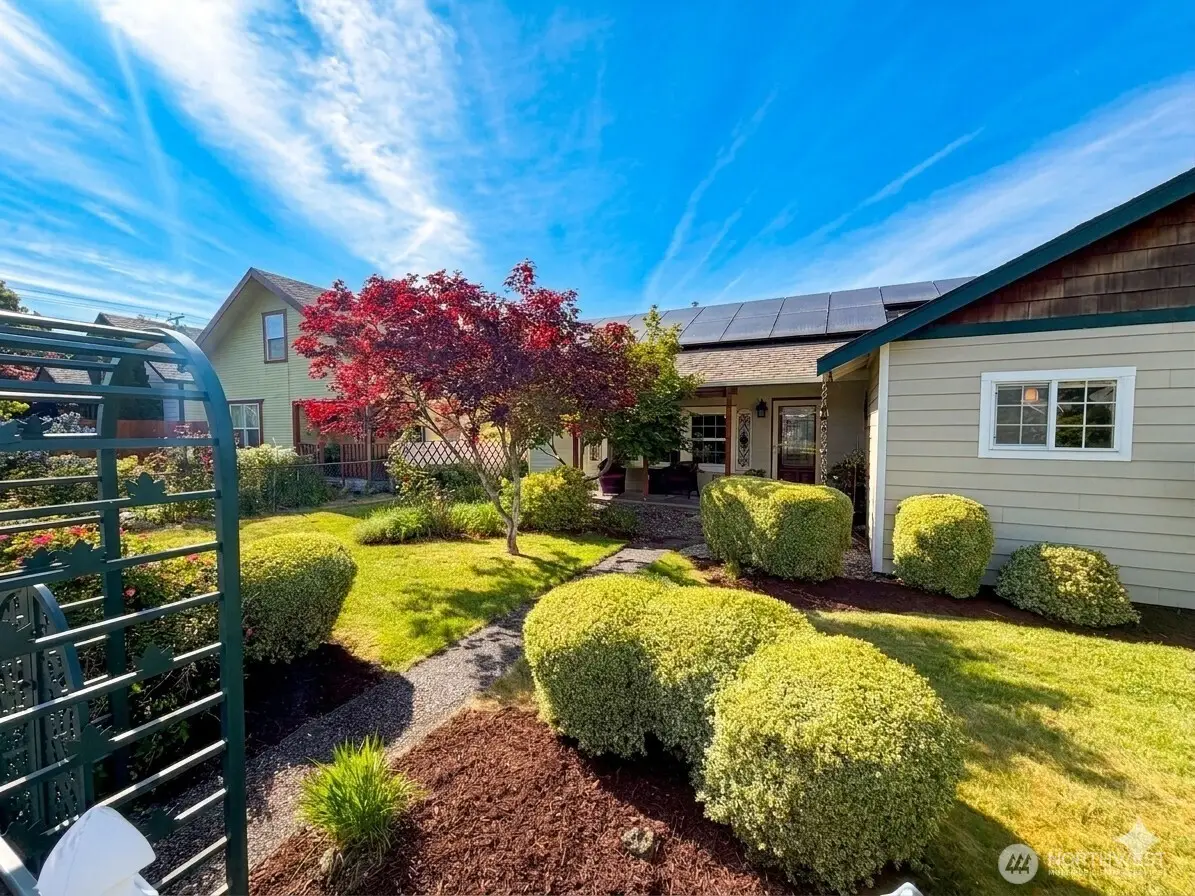 260 Lincoln Avenue E, Tenino, WA 98589 - #1