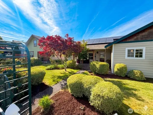 260 Lincoln Avenue E, Tenino, WA 98589