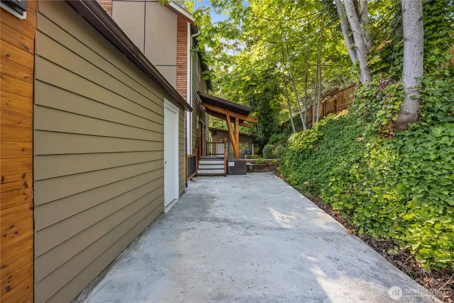 21216 Des Moines Memorial Dr, Des Moines, WA 98198 - #3