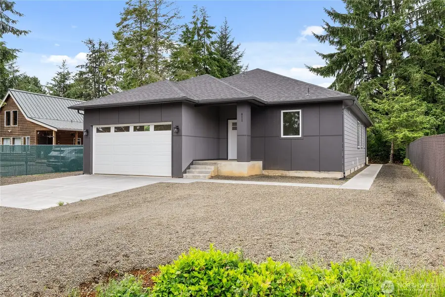 811 Vagabond Avenue, Ocean Shores, WA 98569 - #3