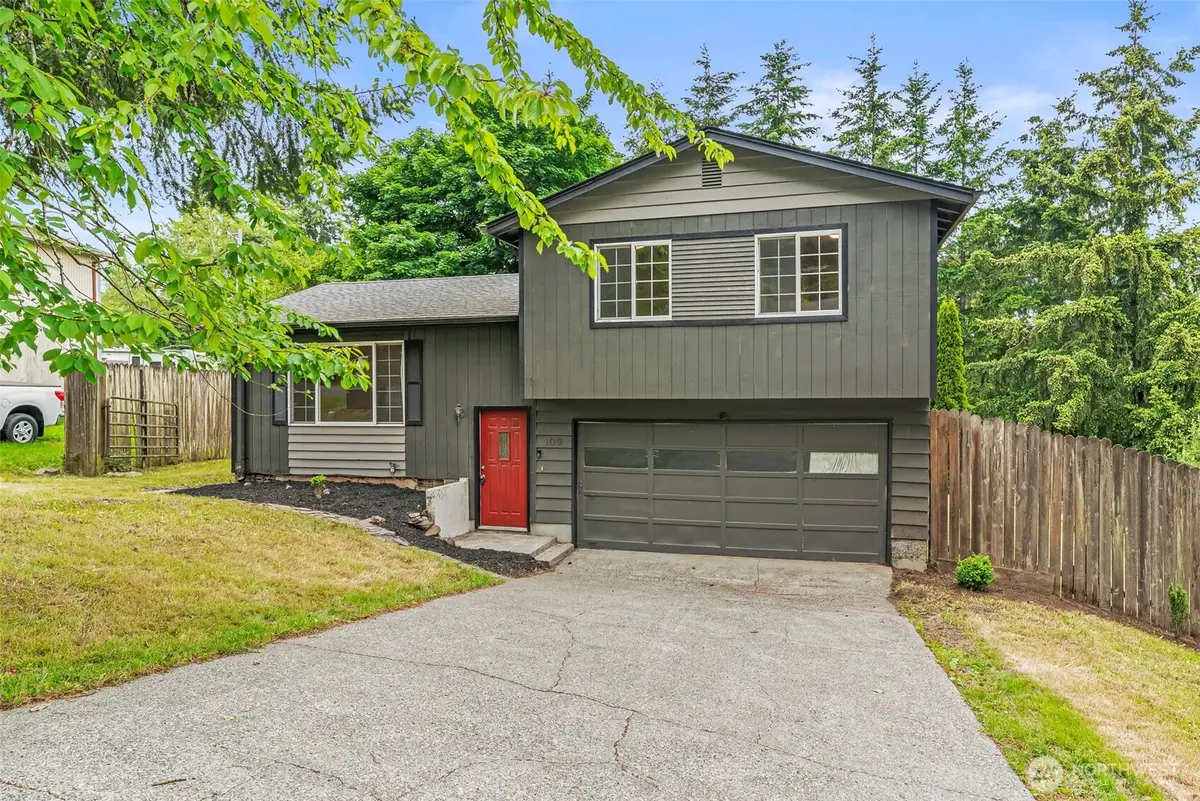 109 Rollingwood Drive, Kelso, WA 98626 - #1