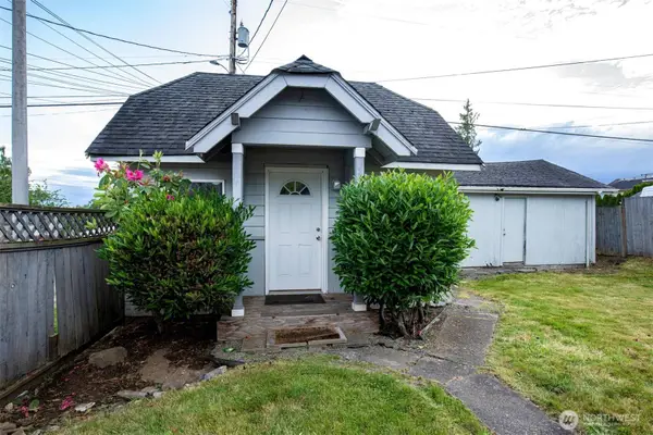 2220 Summit Avenue, Everett, WA 98201