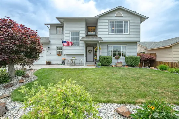 320 Manowar Lane, East Wenatchee, WA 98802