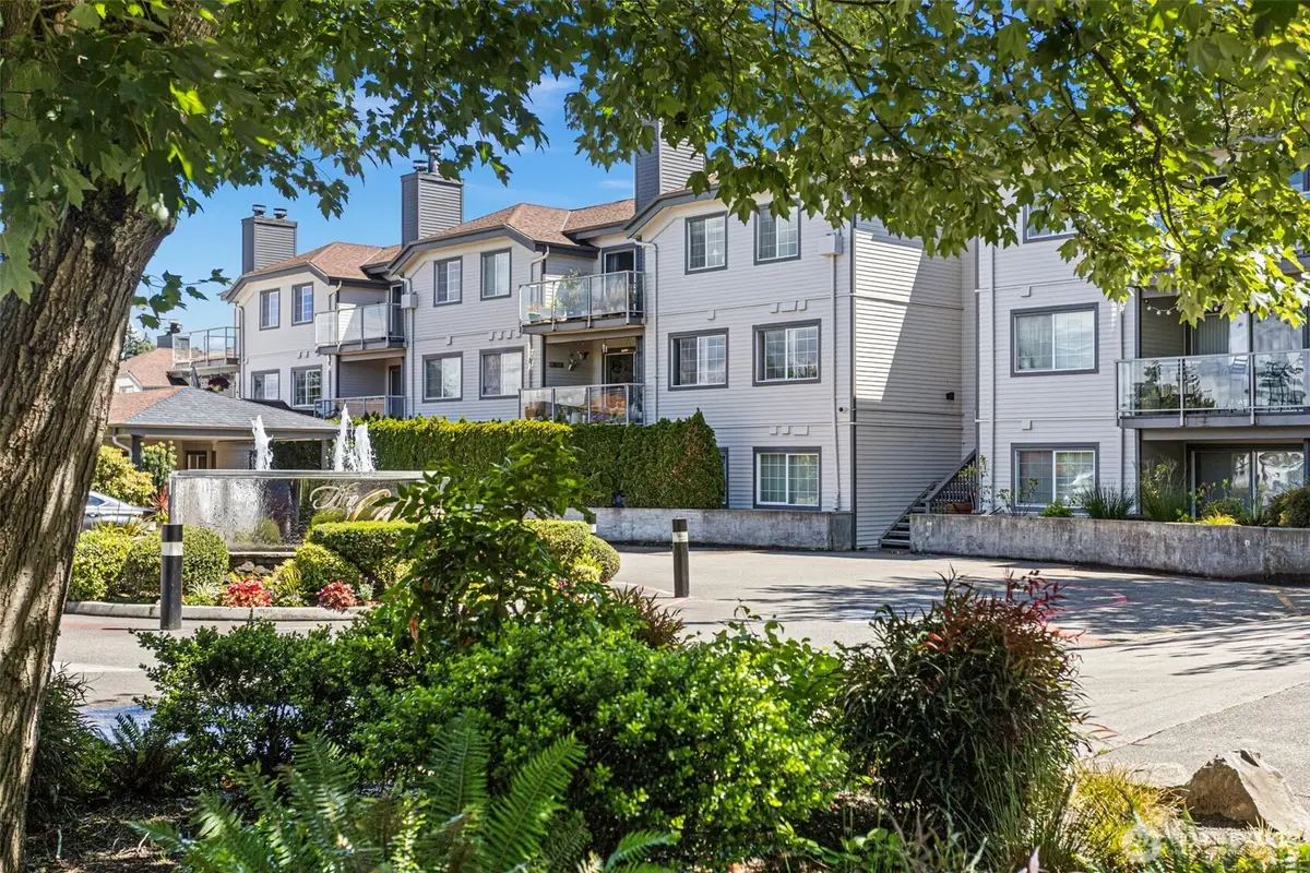 2760 76th Avenue Se #407, Mercer Island, WA 98040 - #1