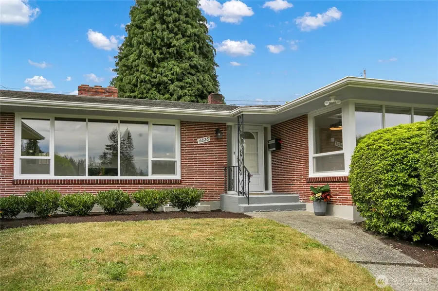 4828 Rucker Avenue, Everett, WA 98203 - #3