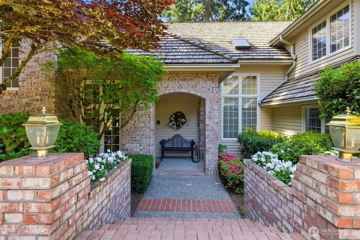 13713 209th Avenue Ne, Woodinville, WA 98077 - #1