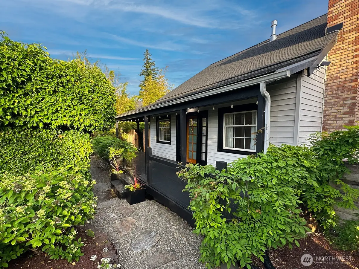 2127 8th Street, Bremerton, WA 98312 - #1