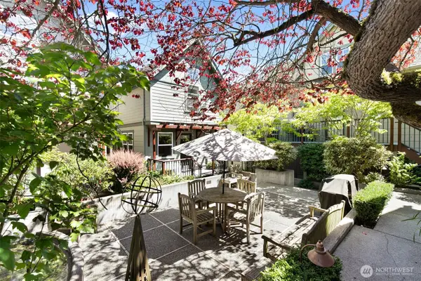 6318 5th Avenue Ne, Seattle, WA 98115