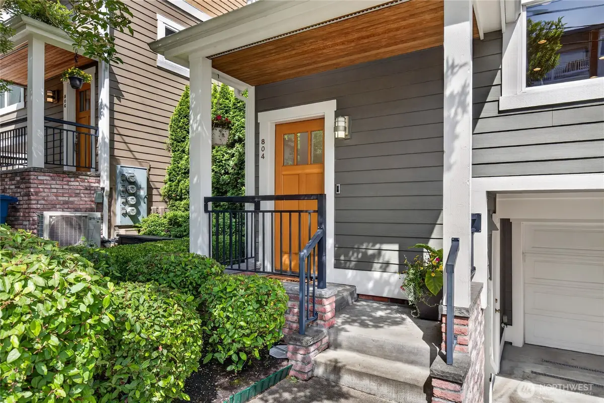 804 3rd Avenue N, Seattle, WA 98109 - #1