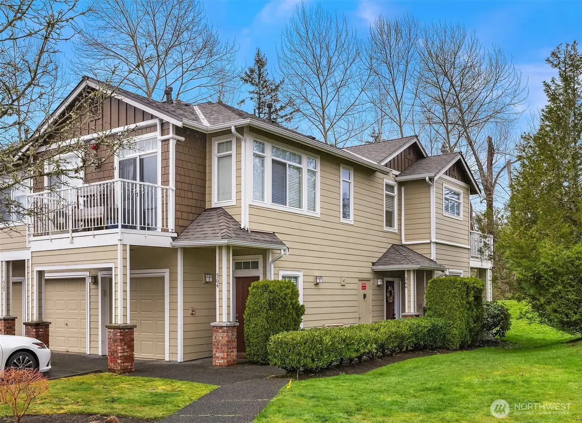 566 241st Lane Se, Sammamish, WA 98074 - #1