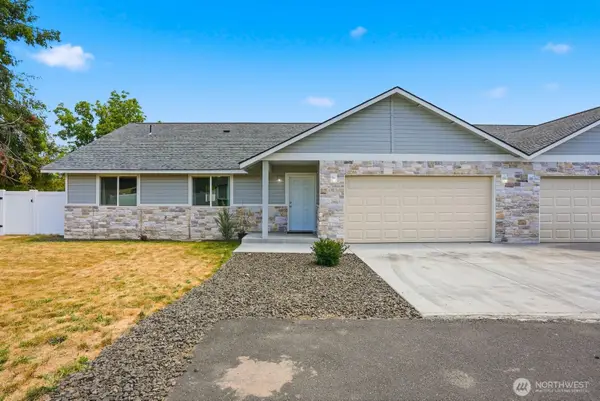 8003 Westbrook Avenue, Yakima, WA 98908
