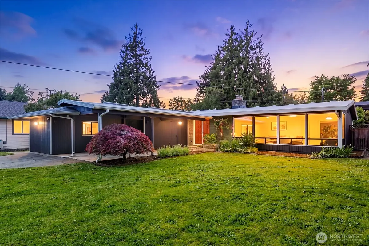 4215 189th Place Sw, Lynnwood, WA 98036 - #1