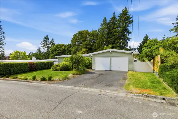10510 SE 233rd Place, Kent, WA 98031