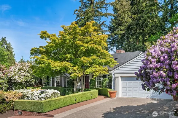 8914 SE 56th Street, Mercer Island, WA 98040