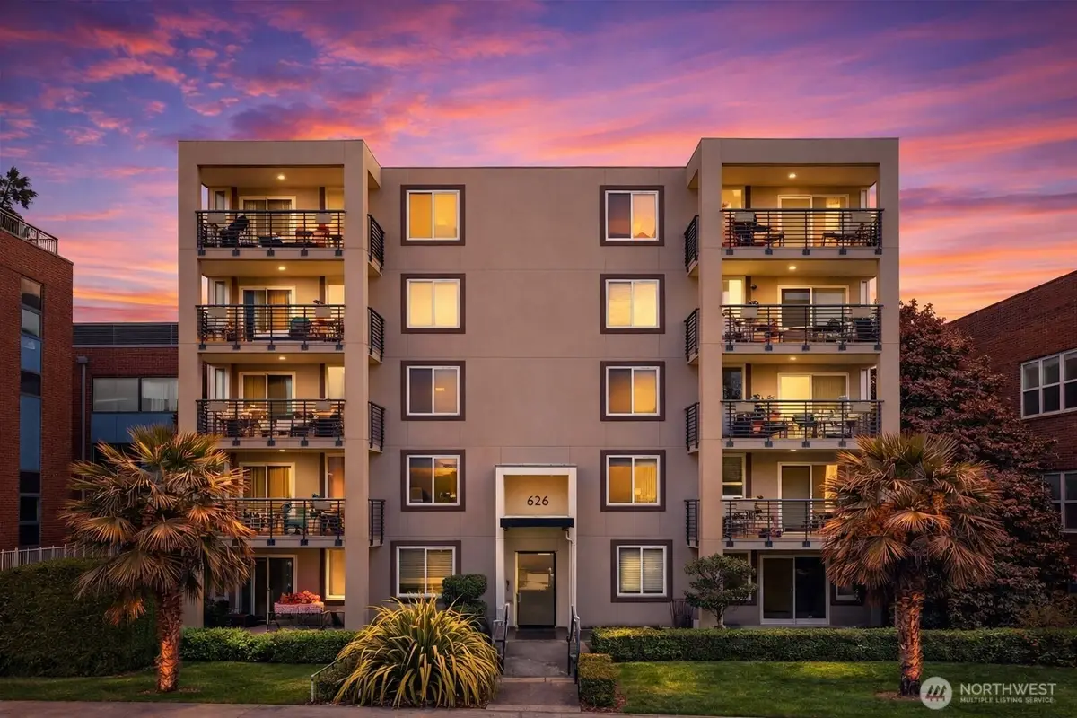 626 4th Avenue W #104, Seattle, WA 98119 - #1