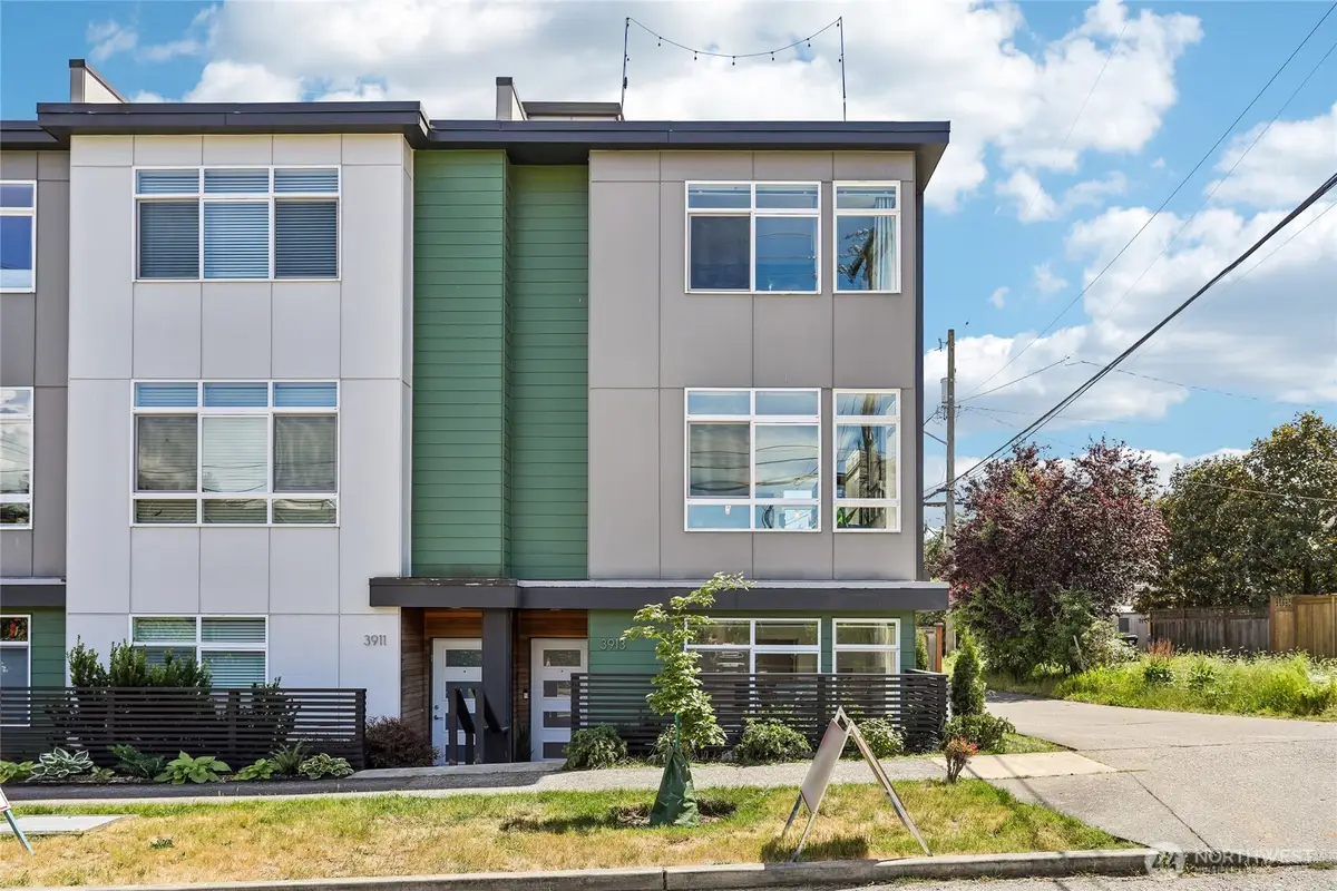 3913 SW Hudson Street, Seattle, WA 98116 - #1