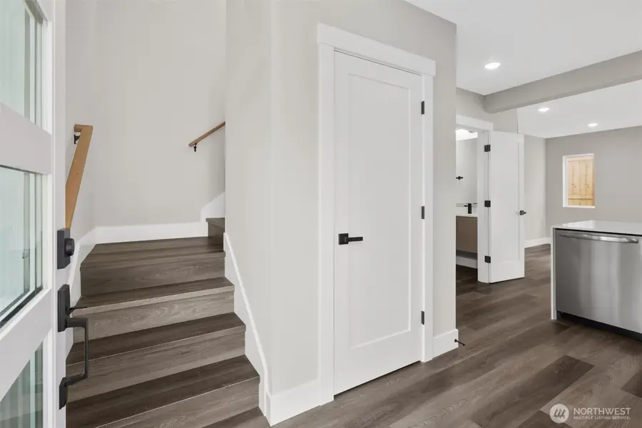503 NE 42nd Street, Seattle, WA 98105 - #2