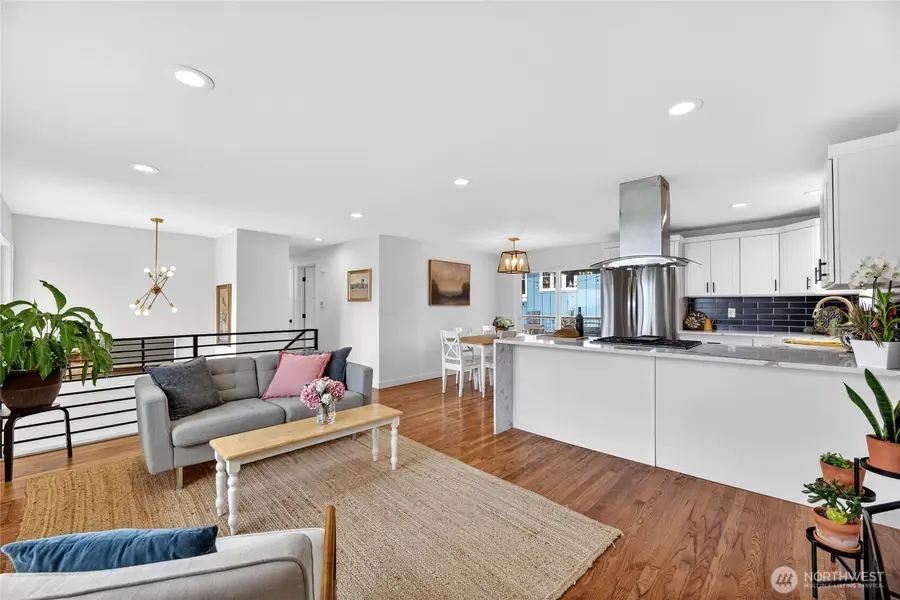 5403 34th Avenue Sw, Seattle, WA 98126 - #2