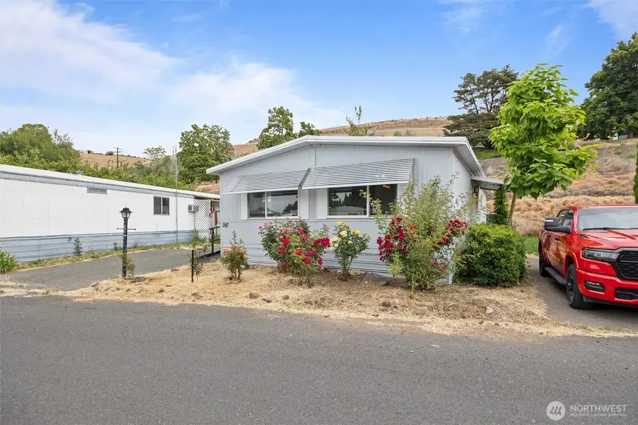 2205 Butterfield Road #247, Yakima, WA 98901 - #2