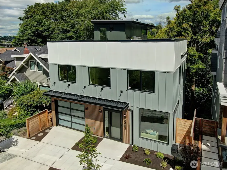 2622 Mayfair Avenue N, Seattle, WA 98109 - #3